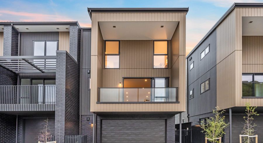  at 11 Riukiuta Avenue, Three Kings, Auckland City, Auckland