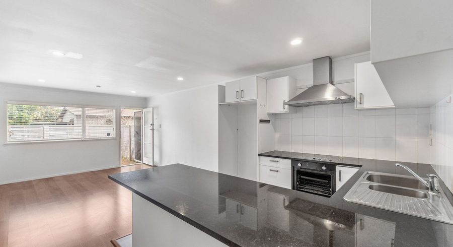  at 3/76 Riversdale road, Avondale, Auckland City, Auckland