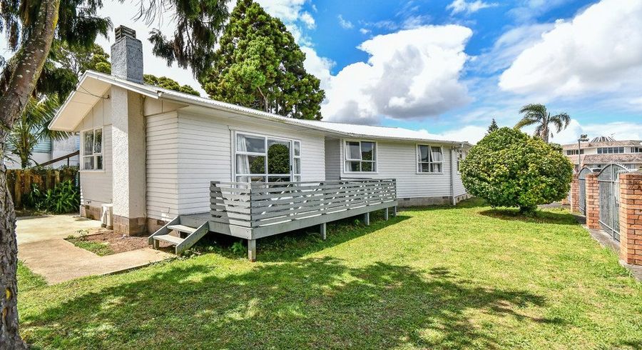  at 9 Von Sturmer Street, Mangere East, Manukau City, Auckland