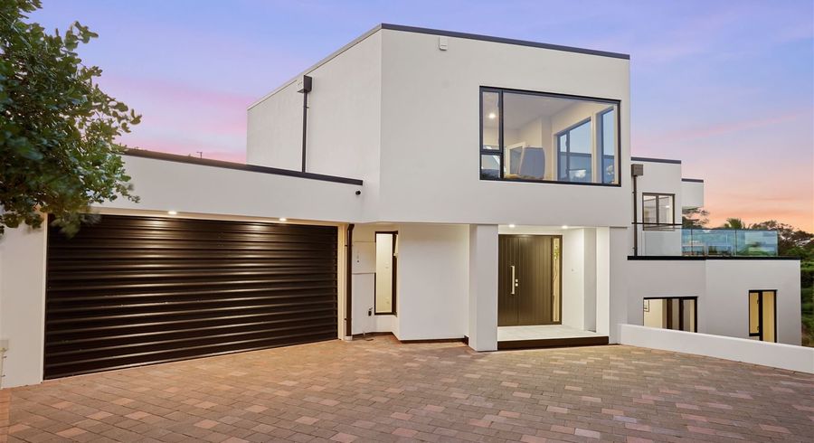  at 2/11 Belleview Terrace, Mount Pleasant, Christchurch