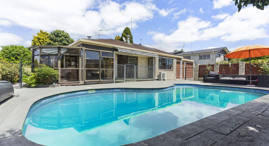  at 9 Hazeldene Place, Opaheke, Papakura
