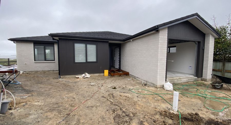  at 2/11B Waikare Place, Welcome Bay, Tauranga, Bay Of Plenty