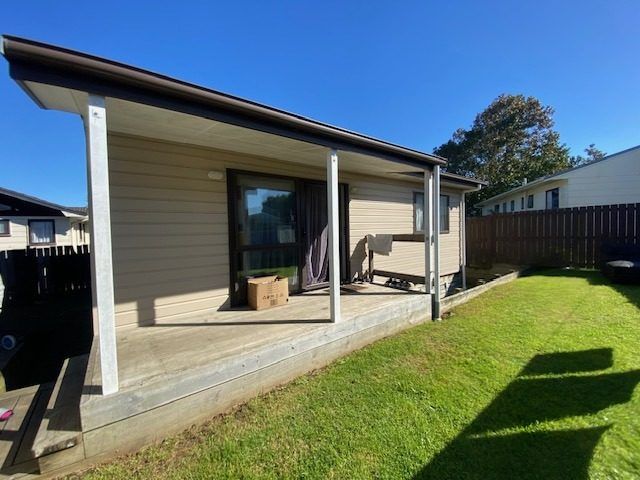  at 21A Benton Place, Manurewa East, Manukau City, Auckland