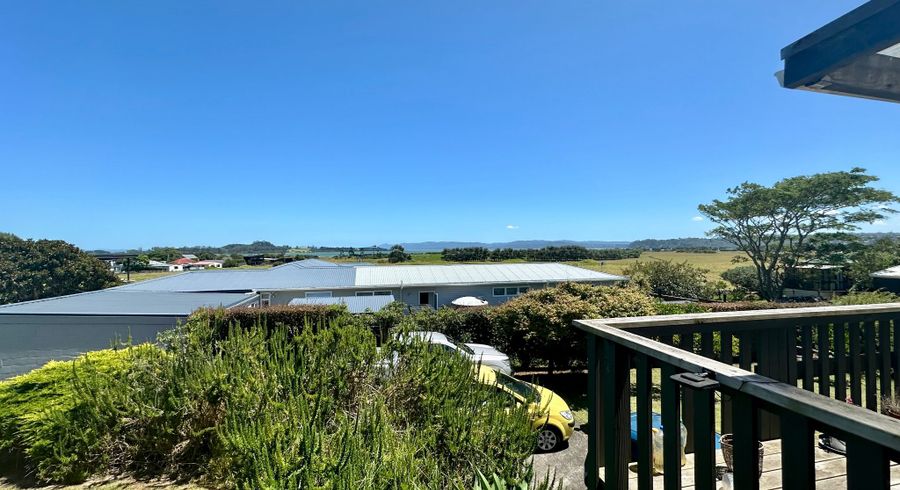  at 9 Waiana Ave, Mangere Bridge, Manukau City, Auckland