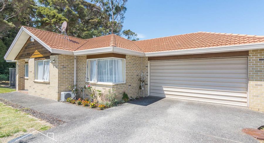  at 16 Milan Drive, Glen Eden, Auckland