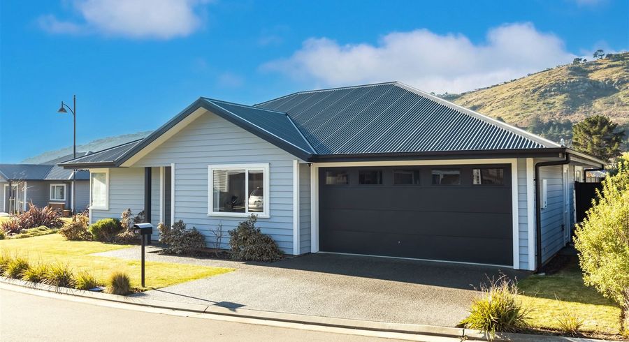  at 44/64 Port Hills Road, Heathcote Valley, Christchurch