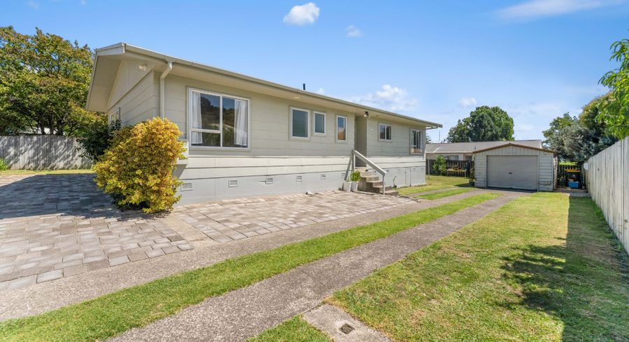  at 20 Dingadee Street, Welcome Bay, Tauranga