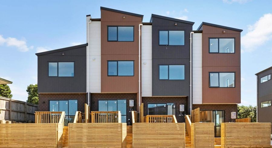 at 3/62  Highland Park Drive, Highland Park, Manukau City, Auckland