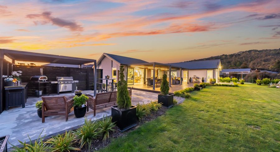  at 303 Fairview Drive, Akatarawa, Upper Hutt, Wellington