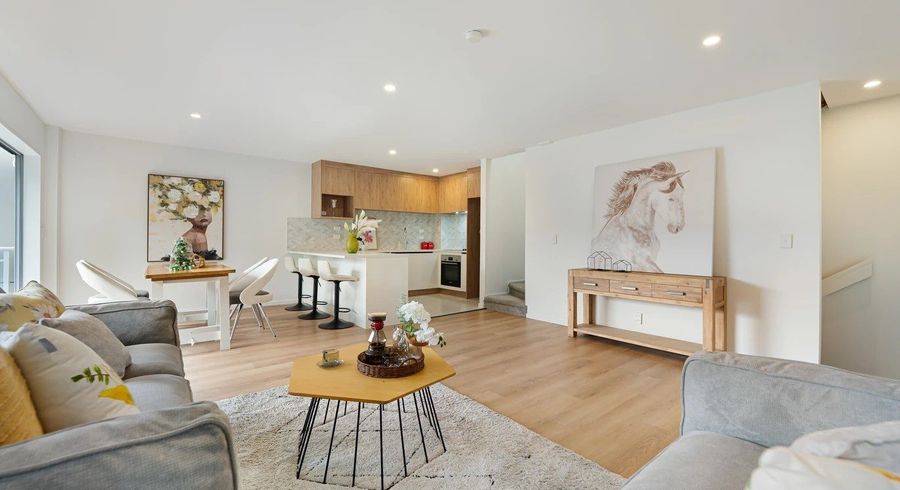  at 2/17 Auburn Street, Grafton, Auckland City, Auckland