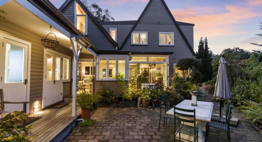  at 83 Portland Road, Remuera, Auckland