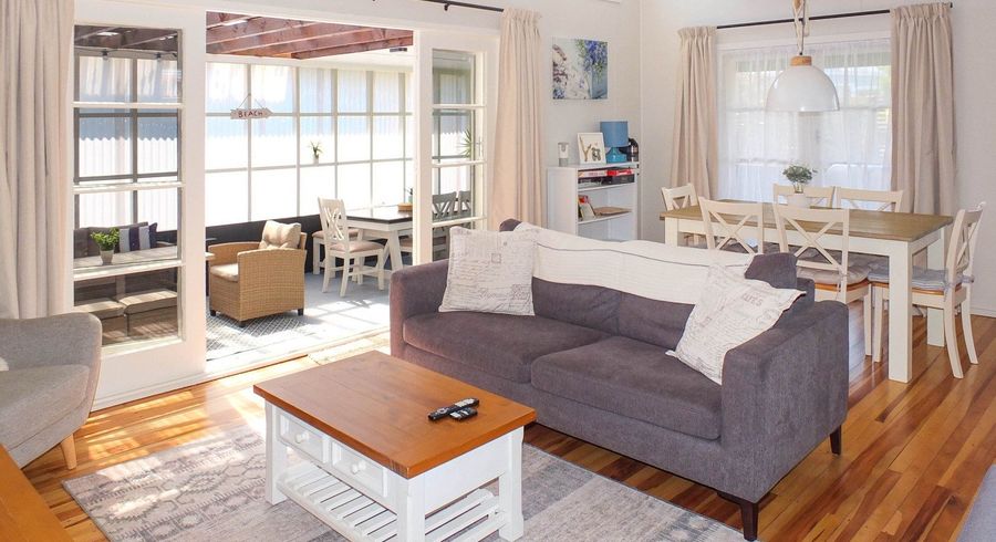  at 1 Andresen Street, Foxton Beach, Foxton