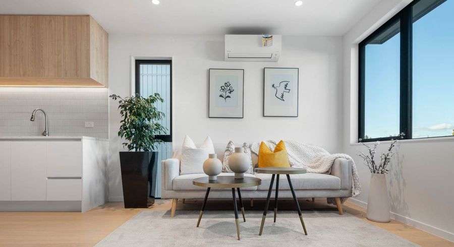  at 9E O'Donn Avenue, Beach Haven, North Shore City, Auckland