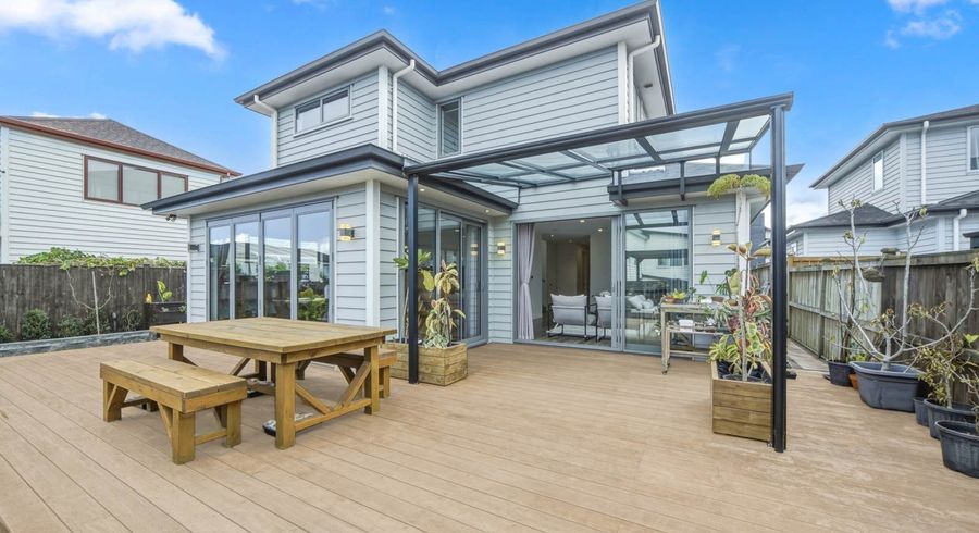  at 5 Thomas Rielly Avenue, Hobsonville, Waitakere City, Auckland
