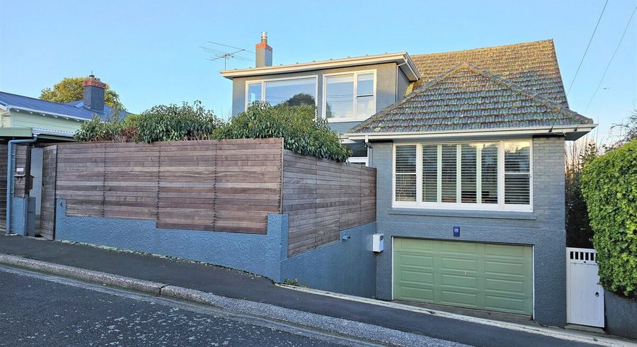  at 4 Baxter Street, Maori Hill, Dunedin