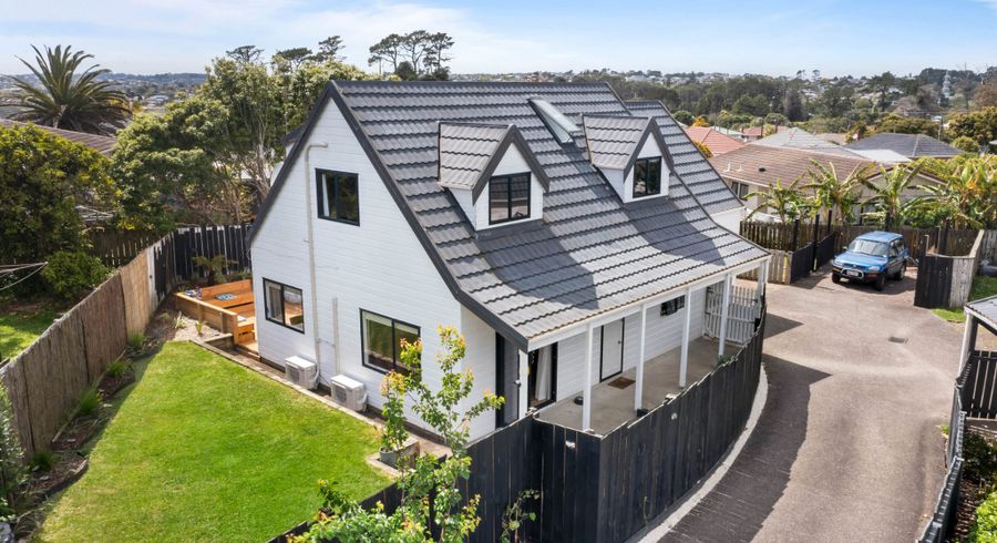  at 1/98 Astley Avenue, New Lynn, Auckland