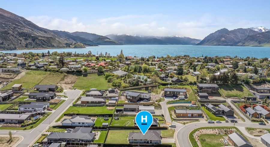  at 7 Tomtit Crescent, Lake Hawea, Wanaka, Otago