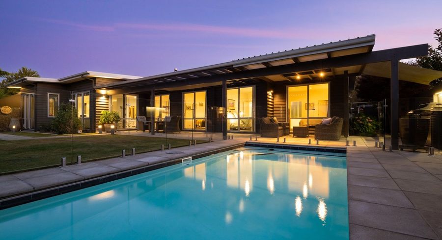  at 5 Roussel Place, Springlands, Blenheim