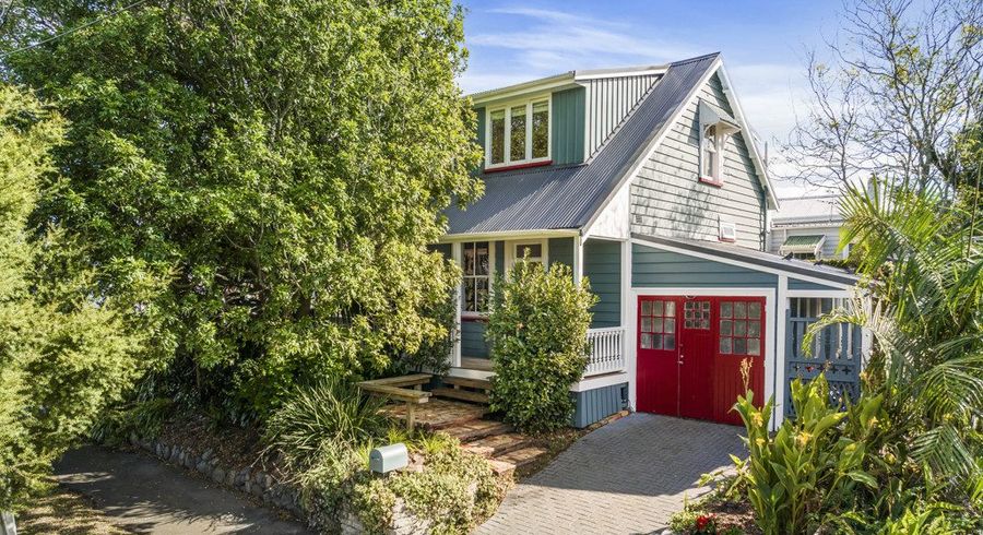  at 35A Saxon Street, Waterview, Auckland