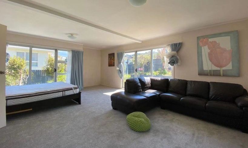  at 6 Barlow Place, Chatswood, North Shore City, Auckland