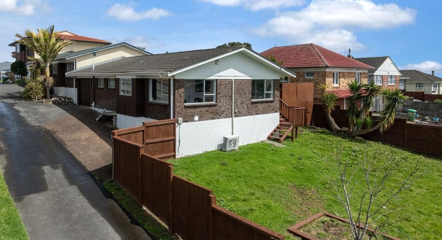  at 1/503 Richardson Road, Mount Roskill, Auckland