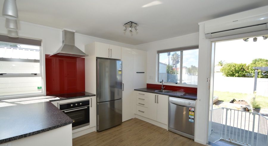  at Highland Park, Manukau City, Auckland