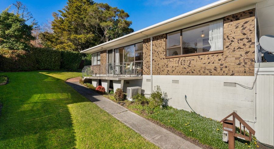 at 8/9 Evans Road, Glen Eden, Waitakere City, Auckland