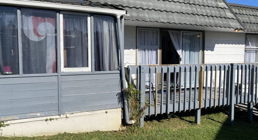  at 1/9 Vina Place, Massey, Waitakere City, Auckland