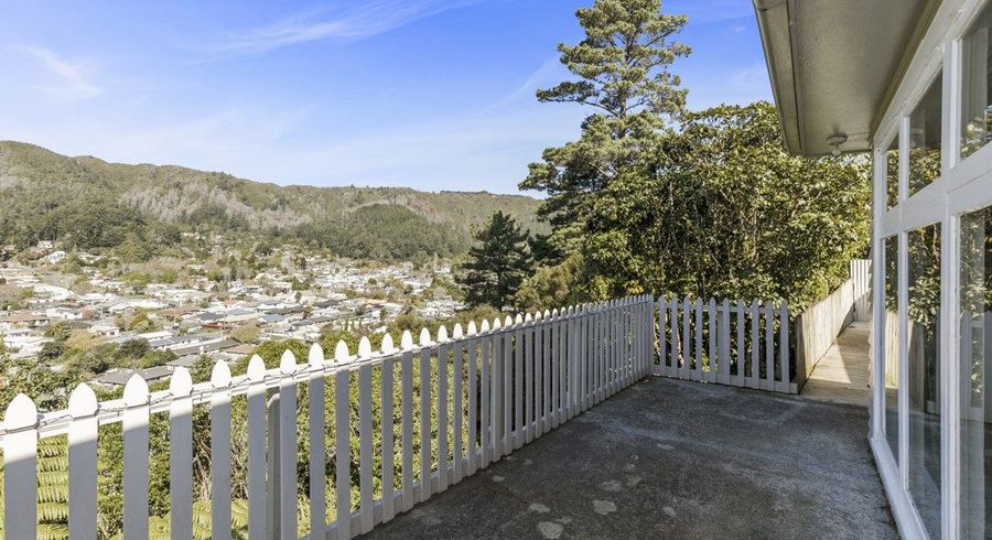  at 23 Amundsen Grove, Stokes Valley, Lower Hutt, Wellington