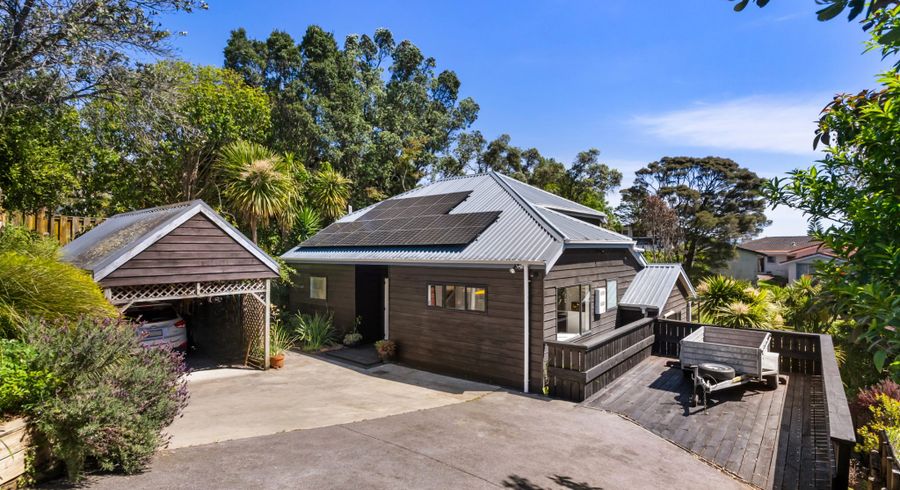  at 2/206 Rangatira Road, Beach Haven, North Shore City, Auckland