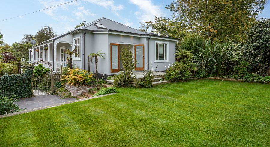  at 16 Kinloch Street, St Albans, Christchurch