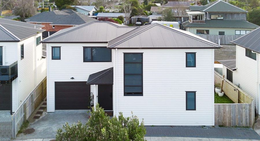  at 5C Glengarry Road, Glen Eden, Auckland