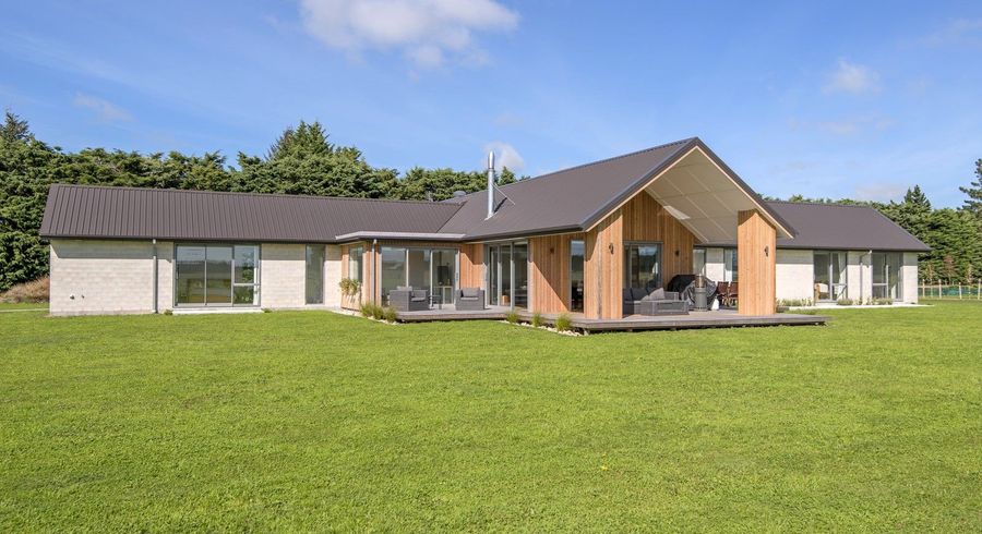  at 14 Hayes Road, Christchurch