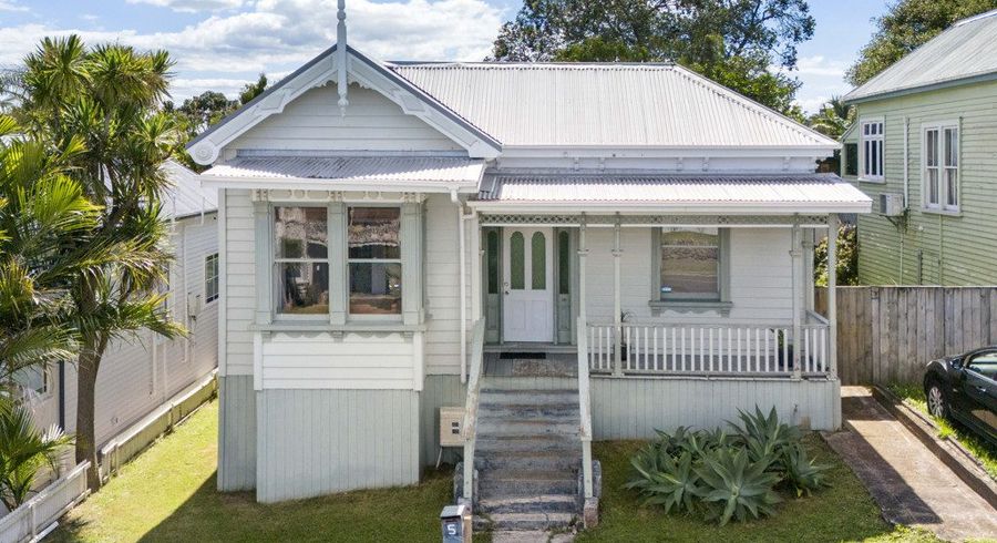  at 5 Cockburn Street, Grey Lynn, Auckland