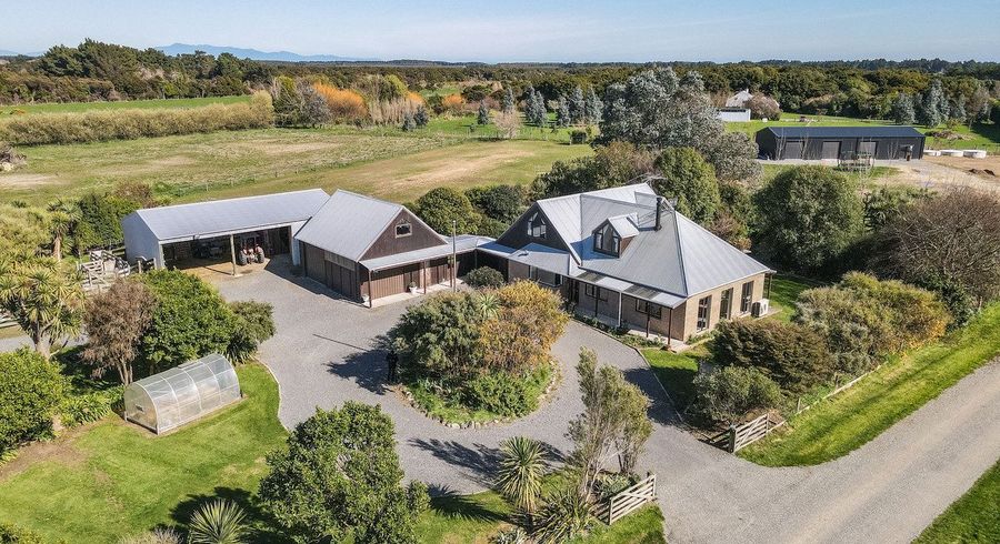  at 242 Oreti Road, Otatara