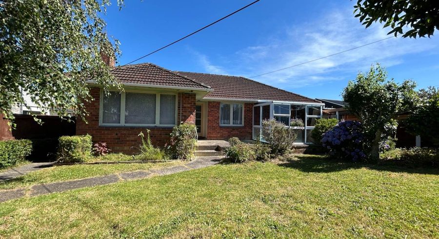  at 16 Teal Crescent, Beach Haven, North Shore City, Auckland