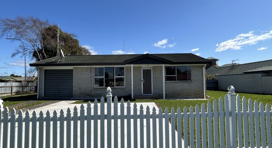  at 40 Tuhikaramea Road, Dinsdale, Hamilton