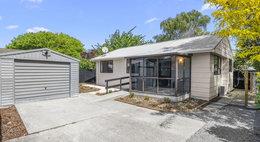  at 2/35 Carnarvon Street, Linwood, Christchurch