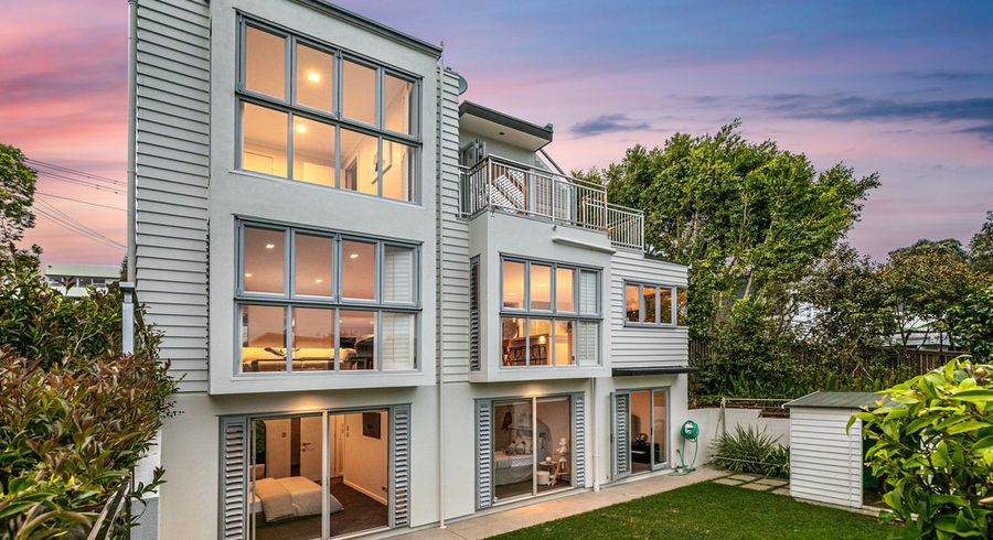  at 28 Godden Crescent, Mission Bay, Auckland