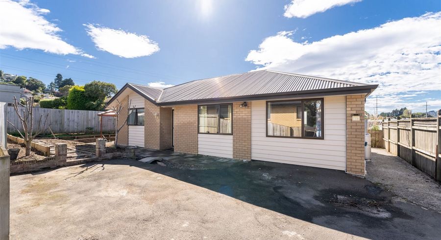  at 68B Law Street, Caversham, Dunedin