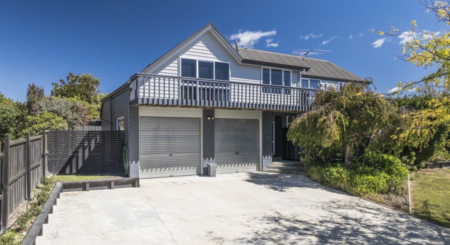  at 19 Turners Road, Waikawa, Picton