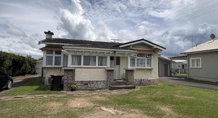  at 30 Pascal Street, Takaro, Palmerston North, Manawatu / Whanganui