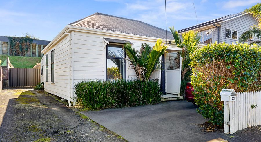  at 92 Young Street, New Plymouth, New Plymouth, Taranaki