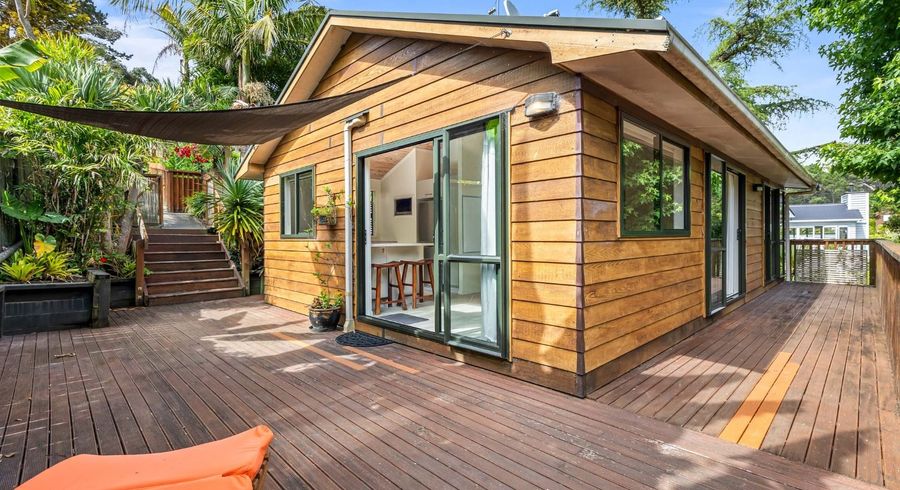  at 85A Park Rise, Campbells Bay, North Shore City, Auckland