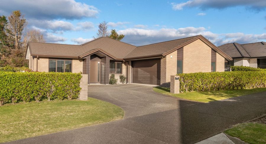  at 55 Benmore Crescent, Pyes Pa, Tauranga, Bay Of Plenty
