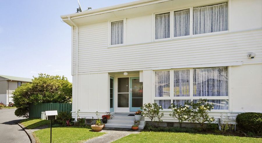  at 2/39 Mills Street, Boulcott, Lower Hutt, Wellington