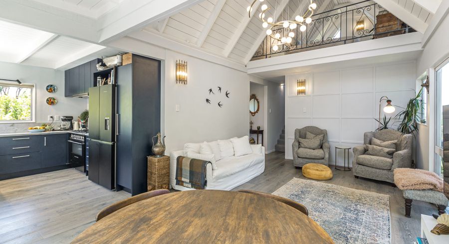  at 27 Beatty Parade, Surfdale, Waiheke Island, Auckland