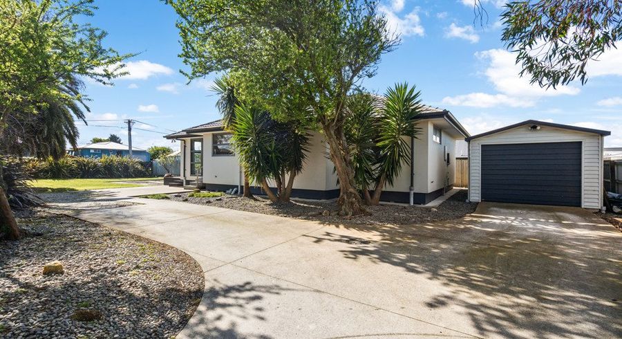  at 104 Rowses Road, Aranui, Christchurch