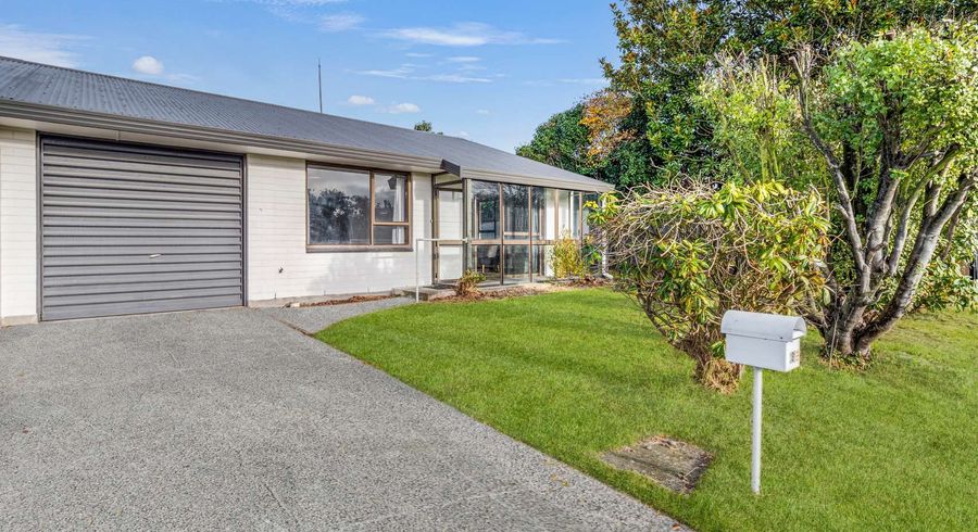  at 38 Oakhampton Street, Hornby, Christchurch City, Canterbury