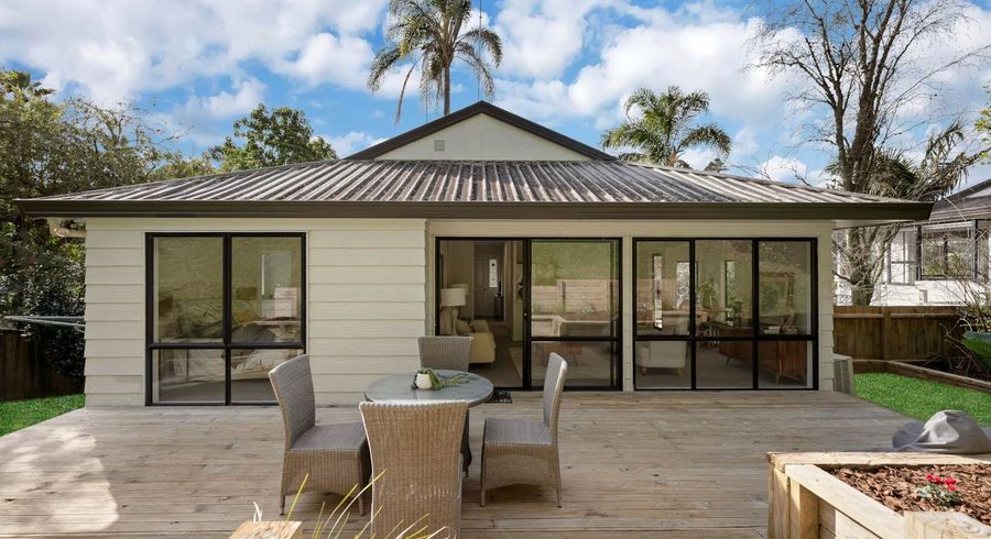  at 52 Topliss Drive, Torbay, North Shore City, Auckland
